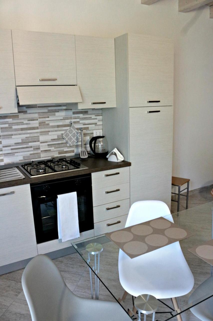 Paradeisos Residence Sas Somma Lombardo Exterior foto